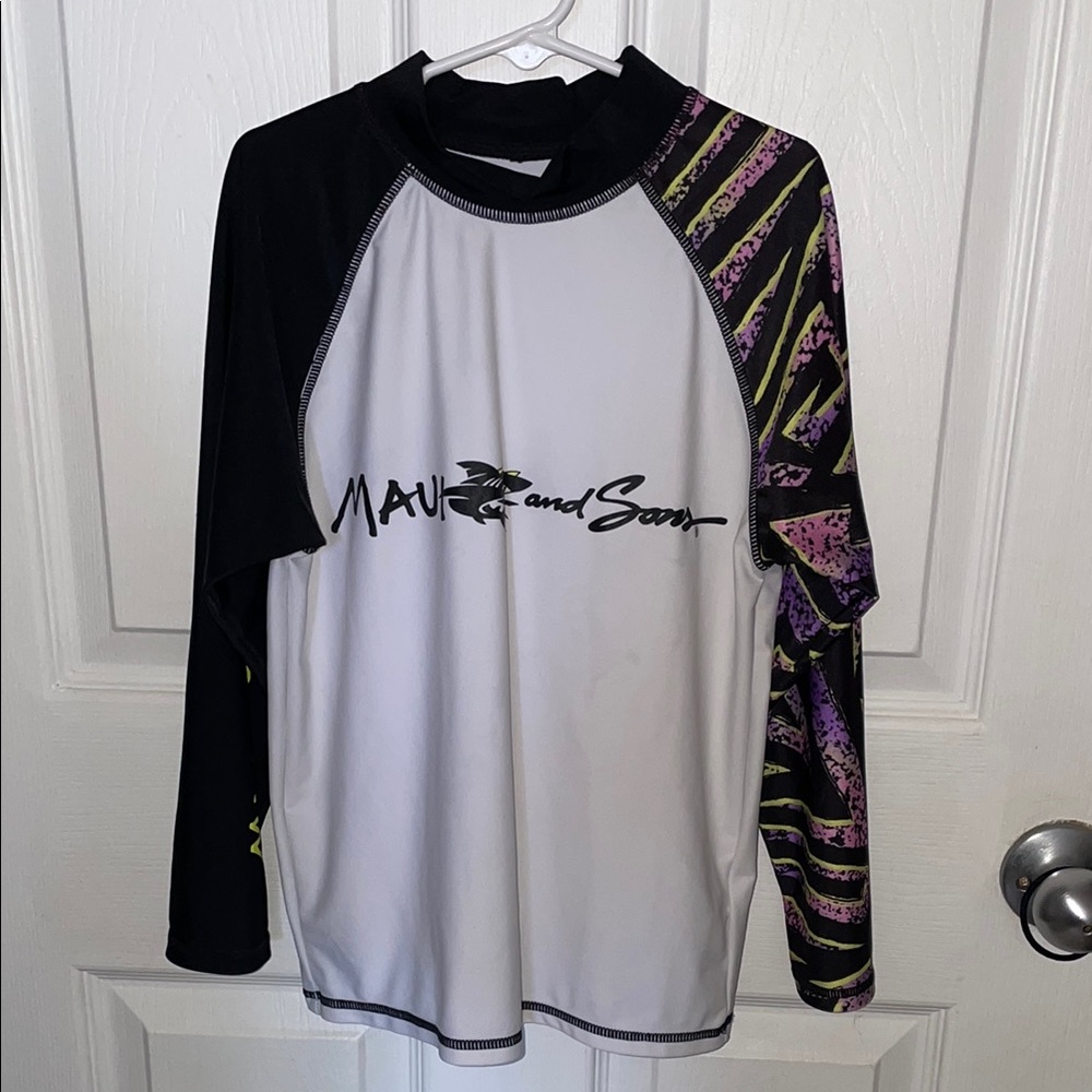 Maui and Sons Rash Guard